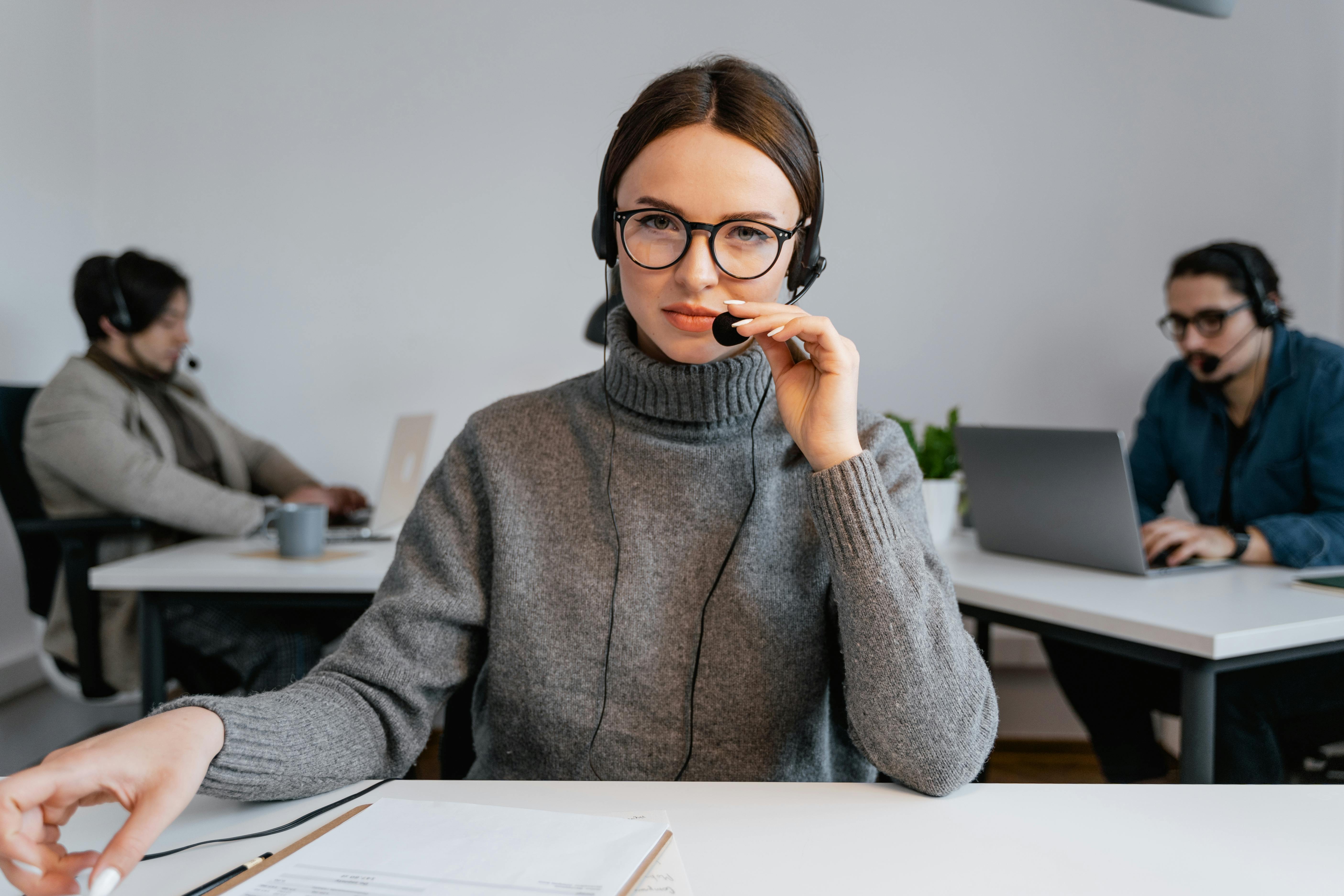 Apa Itu CRM? Mengapa Data Pelanggan Bisa Menjadi Aset Bisnis yang Sangat Berharga